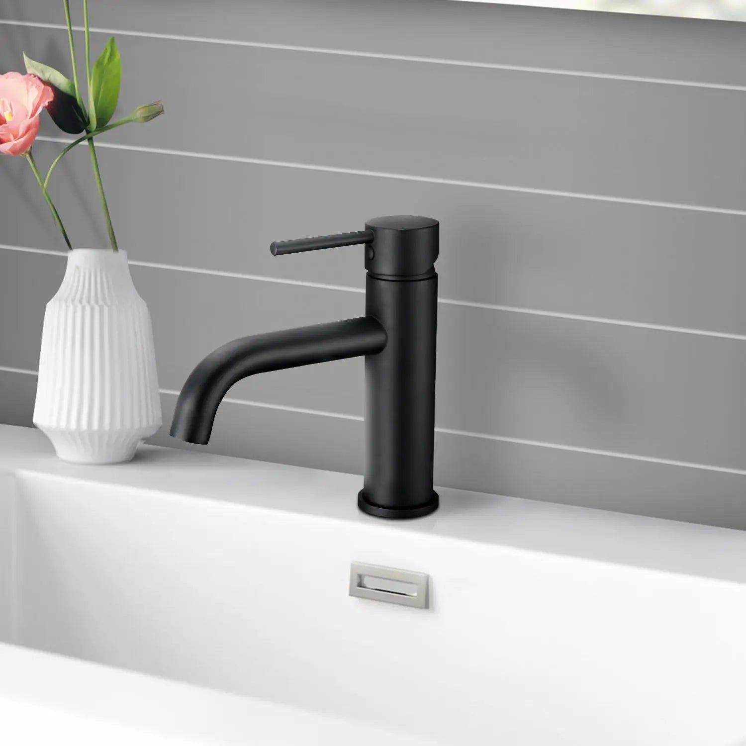 Bathroom Sink Faucet Single Handle 1 Hole Deck Mount - larahd