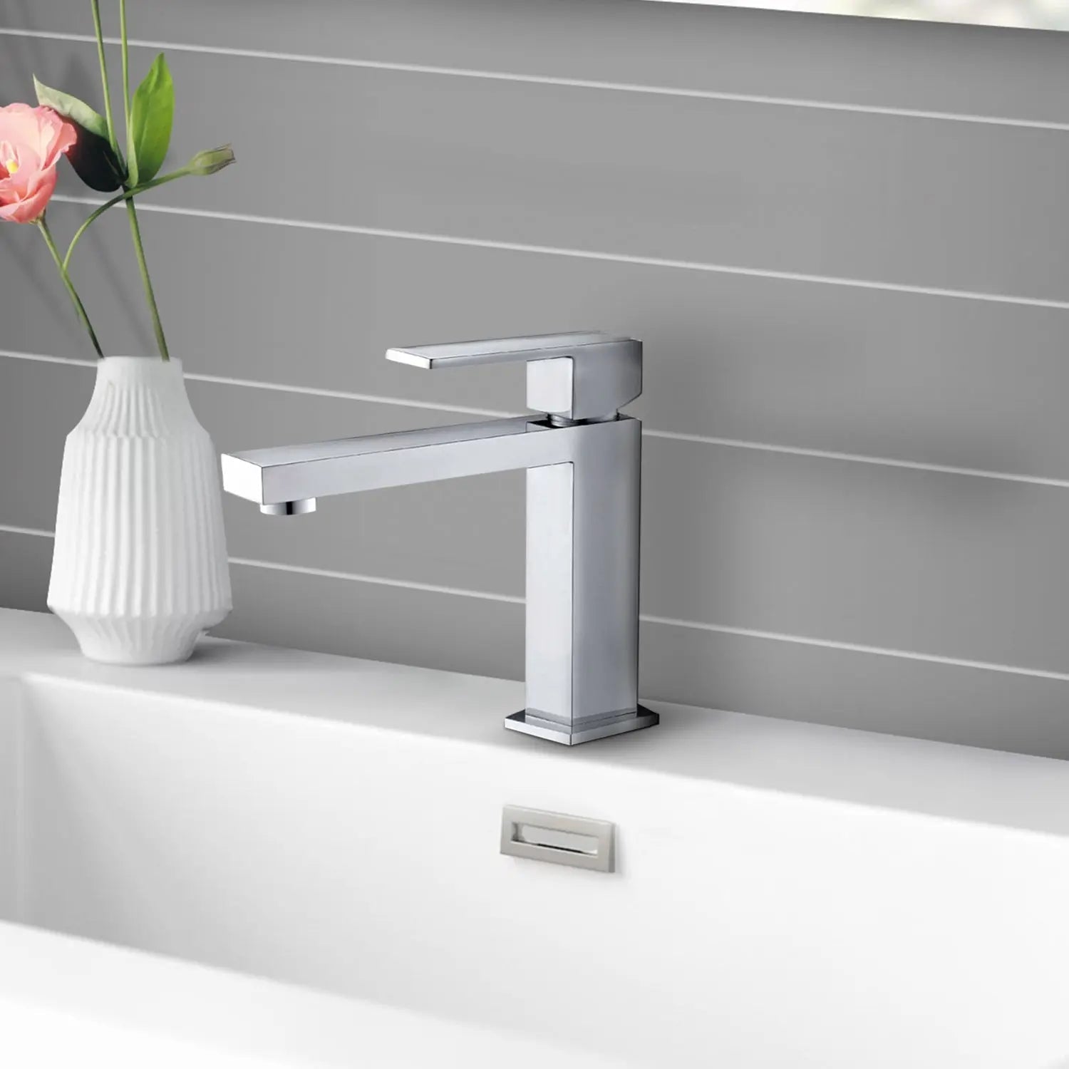 Modern Single-Hole Single-Handle Bathroom Basin Faucet - larahd